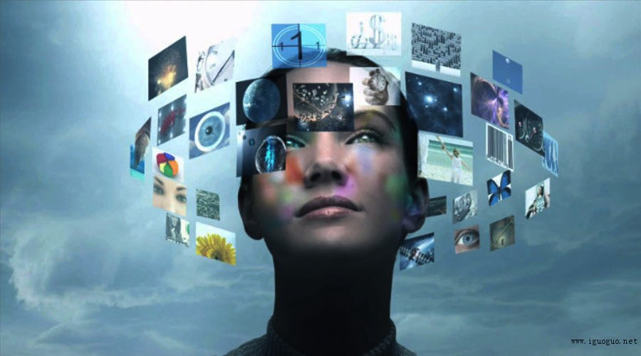 A-whole-metaverse-just-under-your-nose